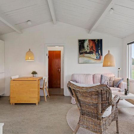Cozy 2-Bedroom J Seaside Escape At Summerhouse Brenderup Eksteriør billede